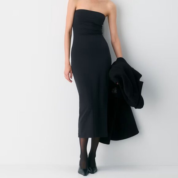 4 - ARITZIA DRESSES - Picture 1 of 8